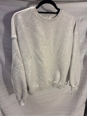 TIC TOC Women’s Light Gray Crewneck Sweatshirt